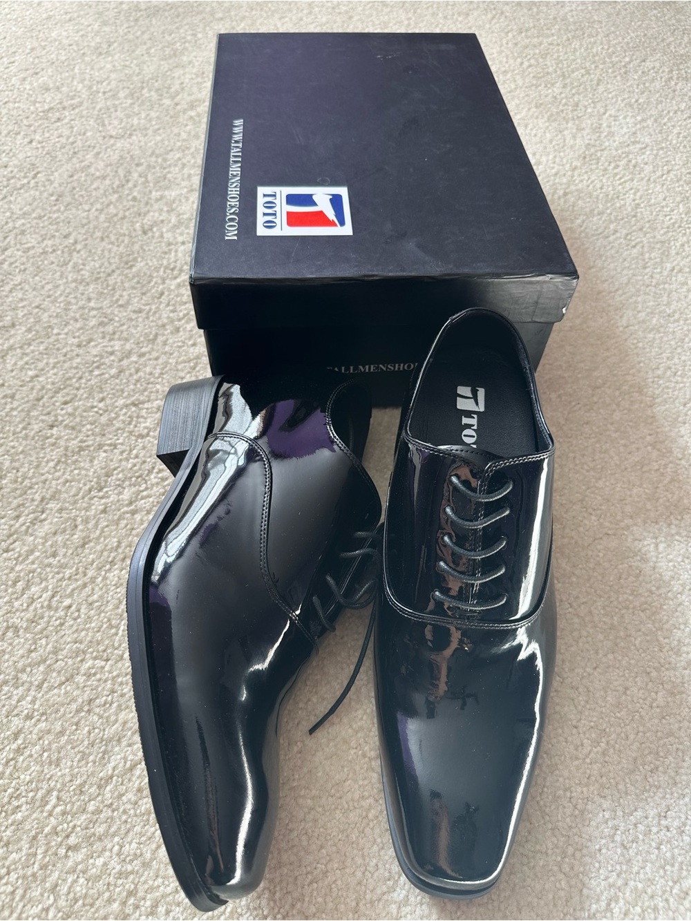 Men's Black Patent Leather Lace-Up Dress Shoes